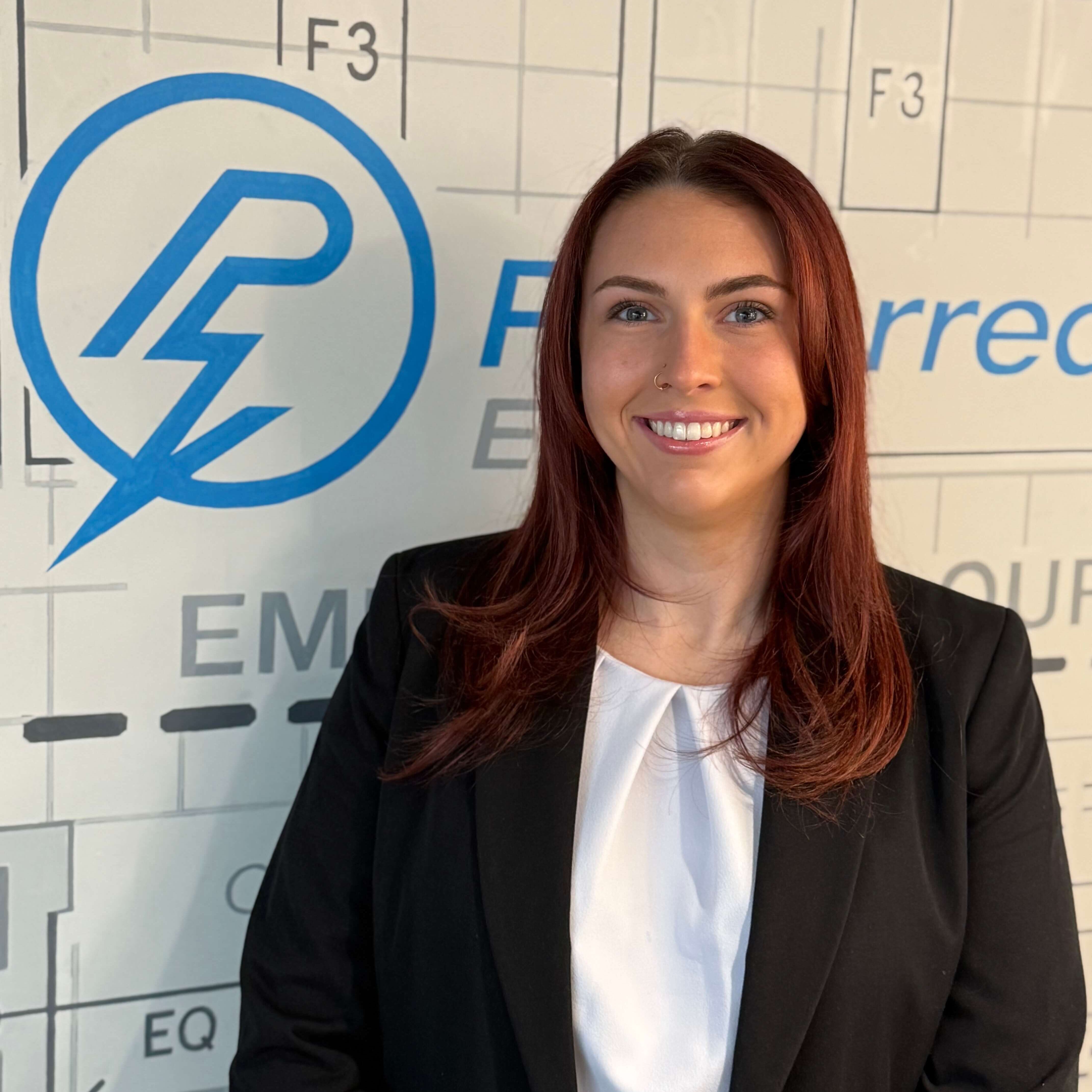 Hannah Lux Headshot 2025